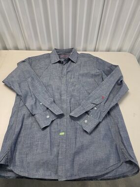 Robert Graham Button Down Shirt Men's Size Medium
